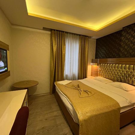 Grand Ezel Hotel Mersin  Exterior foto